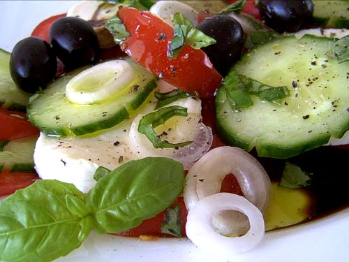 Mini Penne Salat Nach Italienischer Art — Rezepte Suchen